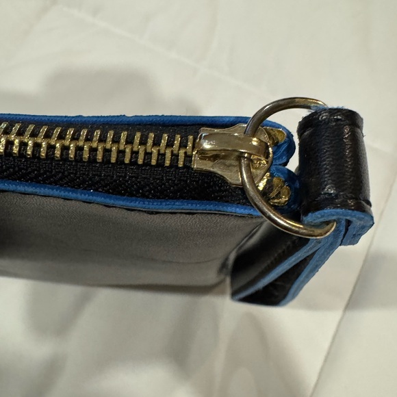 Carlos Santana Black Magic Blue & Black Laser-Cut Clutch - Picture 3 of 10